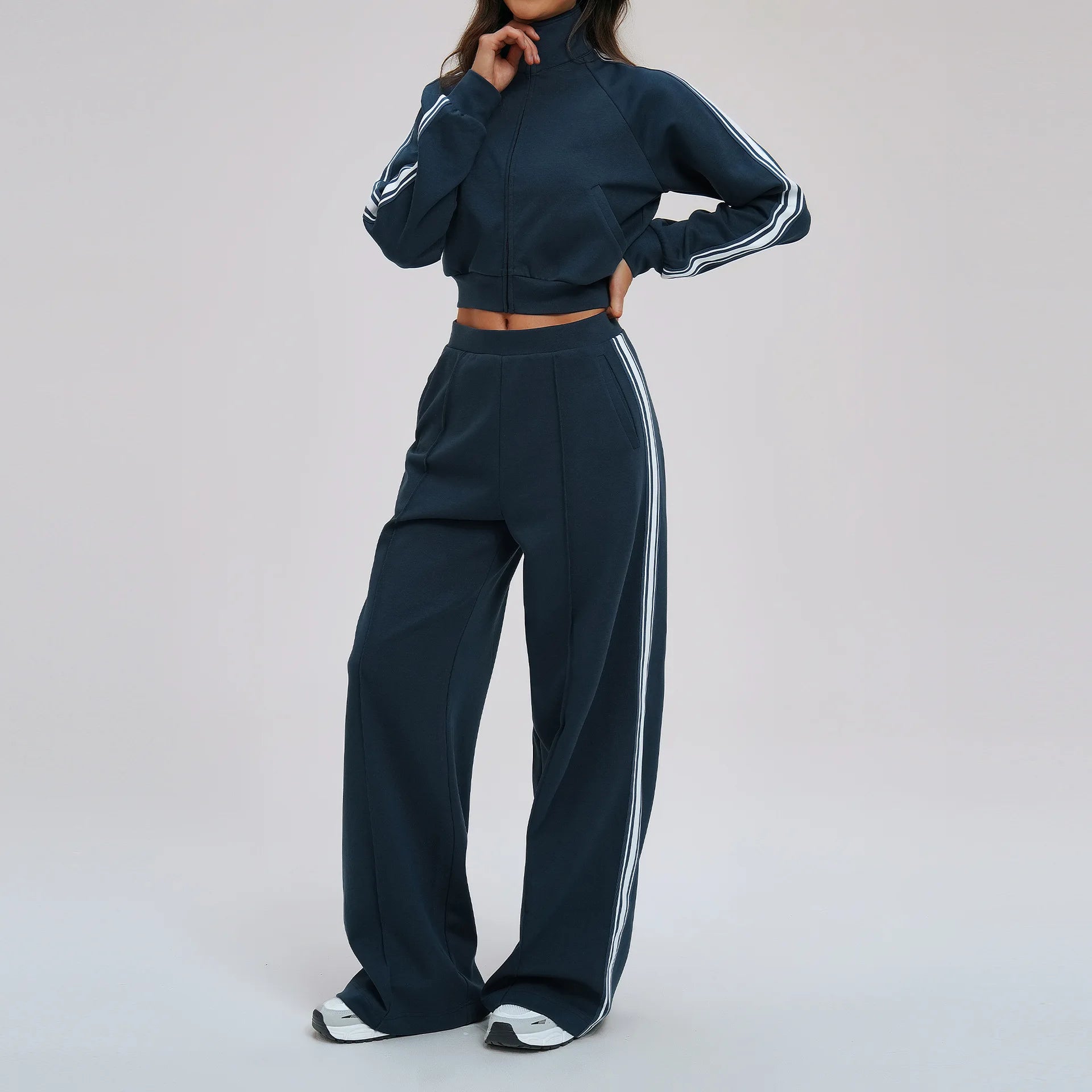 Color Blocking Hoodie Set 2-piece Women's Long Sleeved Loose Yoga Set Outdoor Cycling And Mountaineering Sports Set