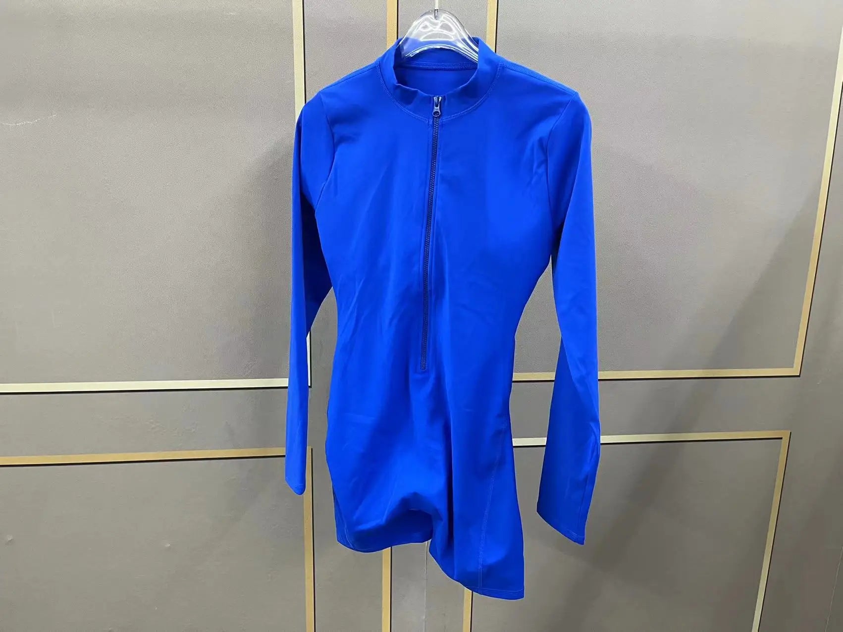 Sexy Back V Jumpsuit Women Tracksuit Yoga Set Sports Zipper Rompers Gym Long Sleeve Fitness Suit Gym Workout Bodysuit