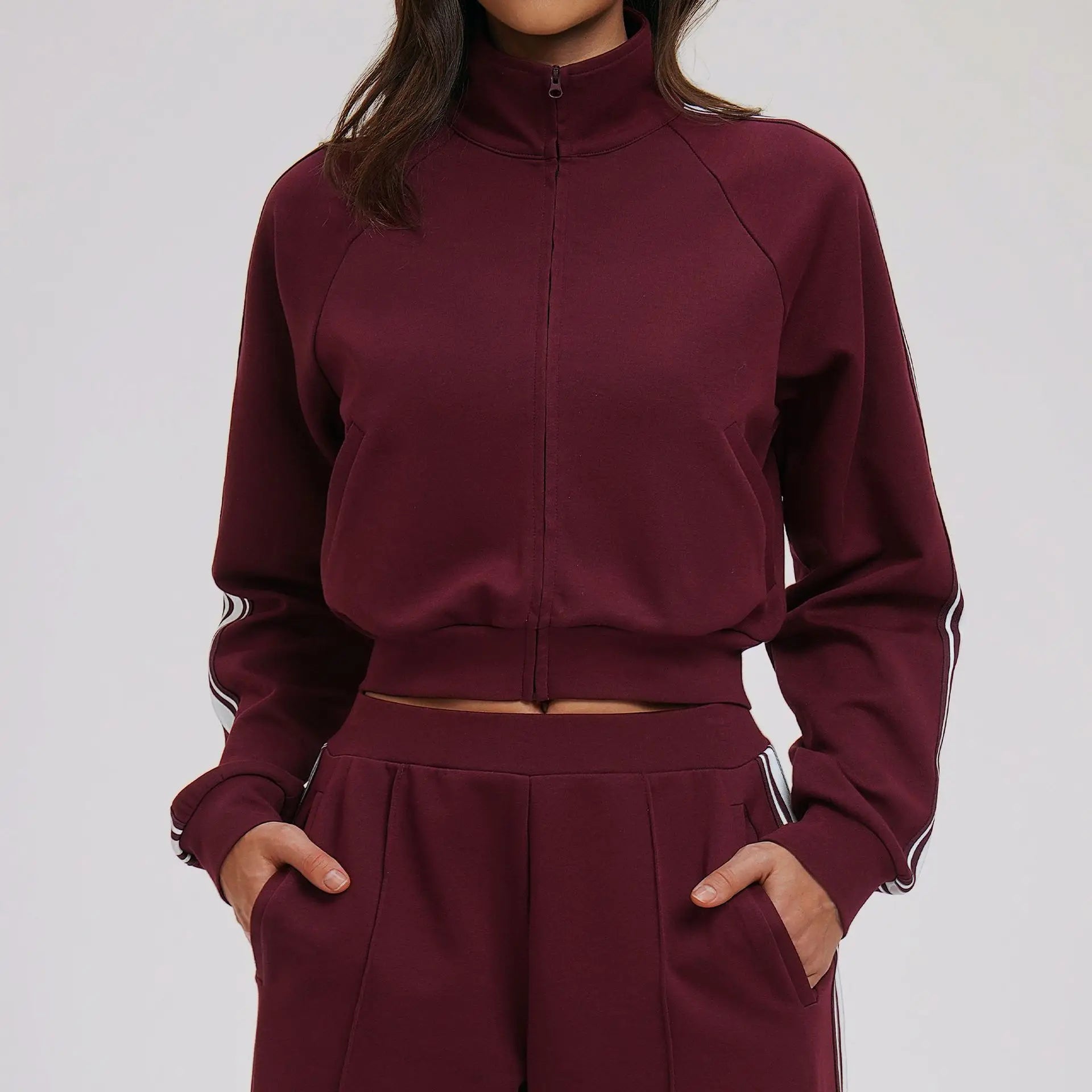 Winter contrasting hoodie jacket high neck windproof zipper long sleeved women pocket thick hoodie outdoor sports cycling jacket