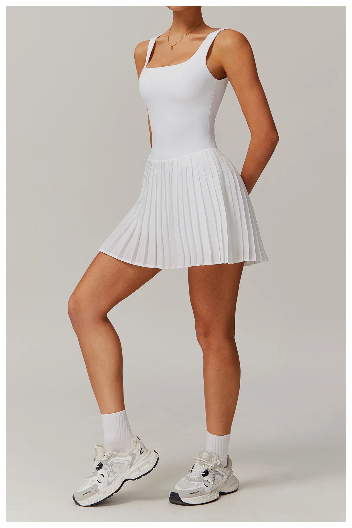 Yoga Set Naked Tennis Dress Women's Jumpsuit Bottom anti Glare Fitness Clothes Sports Running Pockets Pleated Skirt Sports Dress