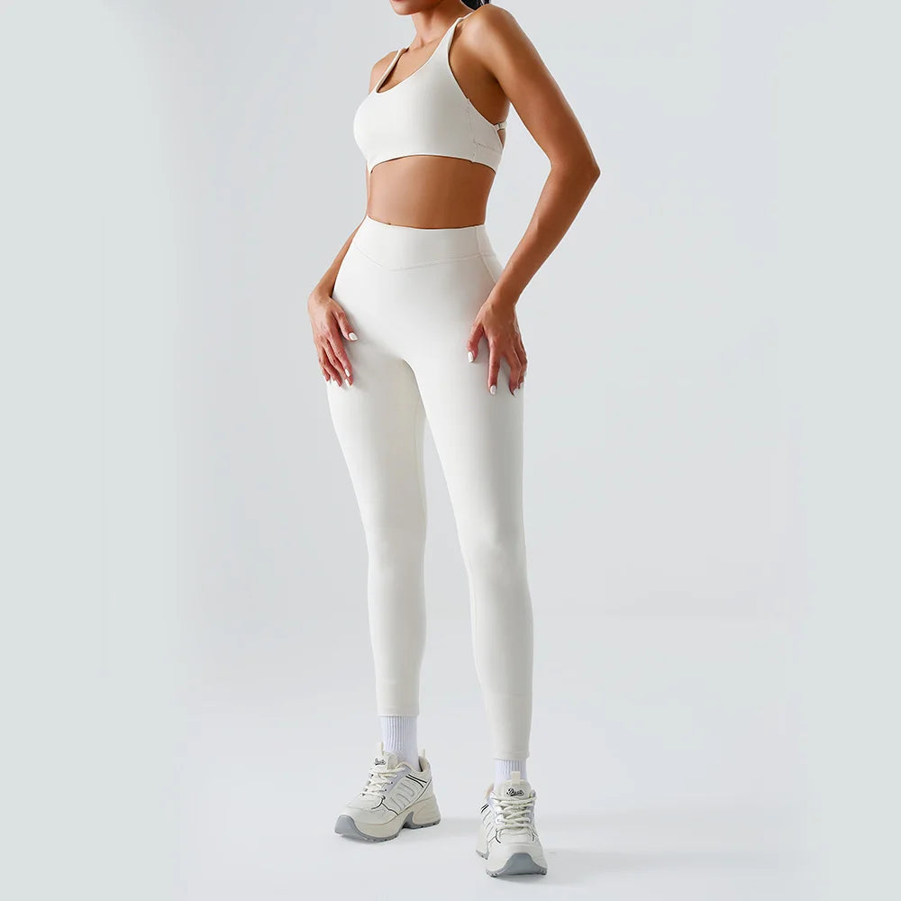 Yoga Suit Women Sports Set 2PCS Quick-Drying Gym Set Women Tracksuit Running Workout Short Sleeves Sports Shirt Yoga Clothing
