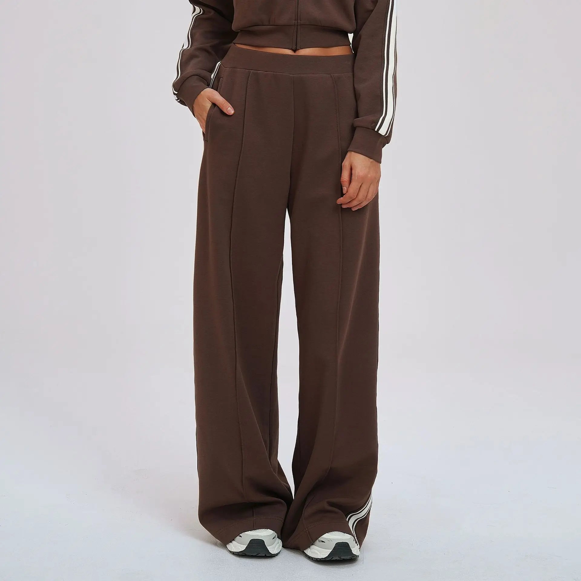 Color Blocking Sports Sweatpants Loose And Comfortable Casual Pocket Pants Outdoor Cycling And Mountaineering Sports Sweatpants