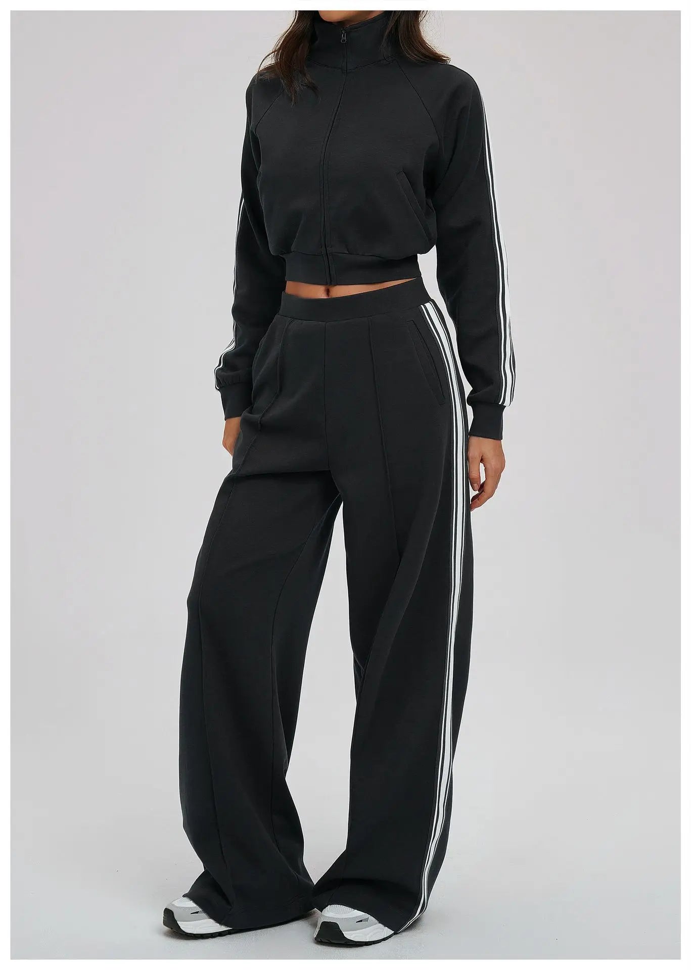 Color Blocking Hoodie Set 2-piece Women's Long Sleeved Loose Yoga Set Outdoor Cycling And Mountaineering Sports Set