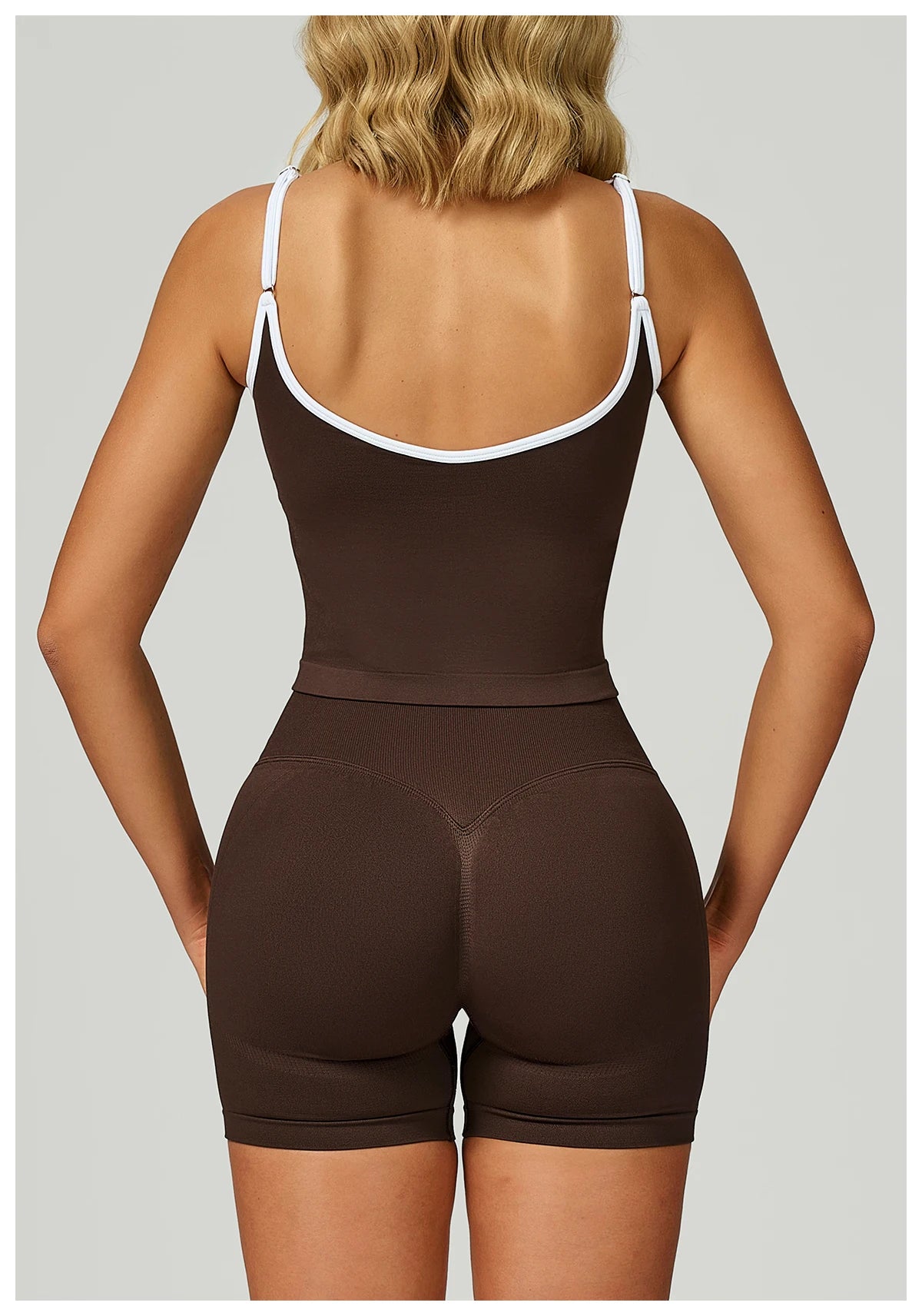Seamless Sports Fitness Vest with Chest Pad Summer Shockproof Beauty Back Nude Feeling Suit Pilates Training Yoga Top Yoga Bras