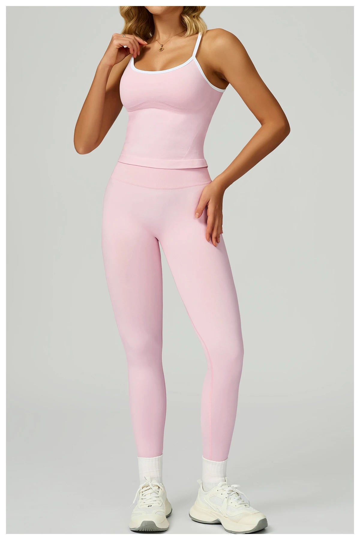 Seamless Sports Fitness Vest with Chest Pad Summer Shockproof Beauty Back Nude Feeling Suit Pilates Training Yoga Top Yoga Bras