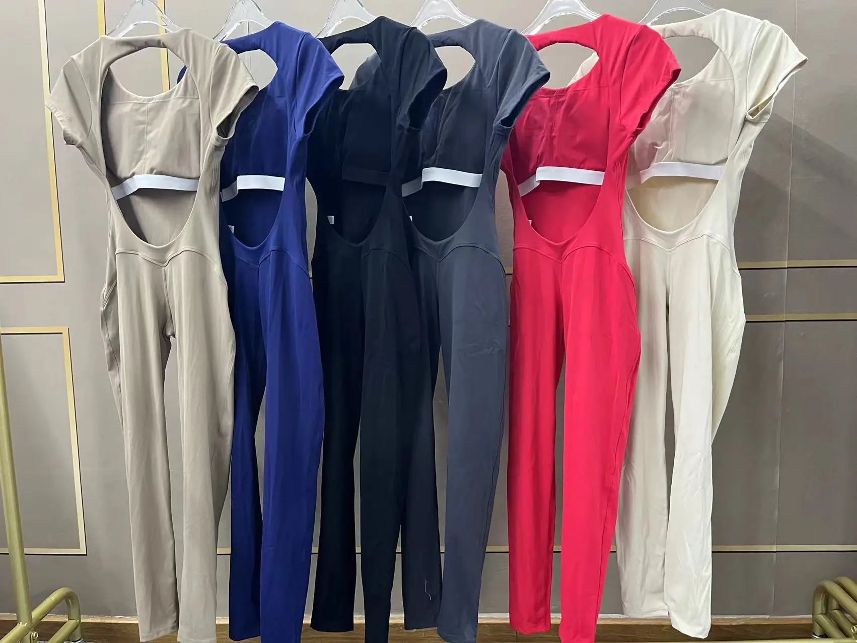 Yoga Suit Women's Jumpsuit One Piece Sports Suit Short Sleeve Gym Clothes Push Up Training Fitness Yoga Bodysuit Sportswear