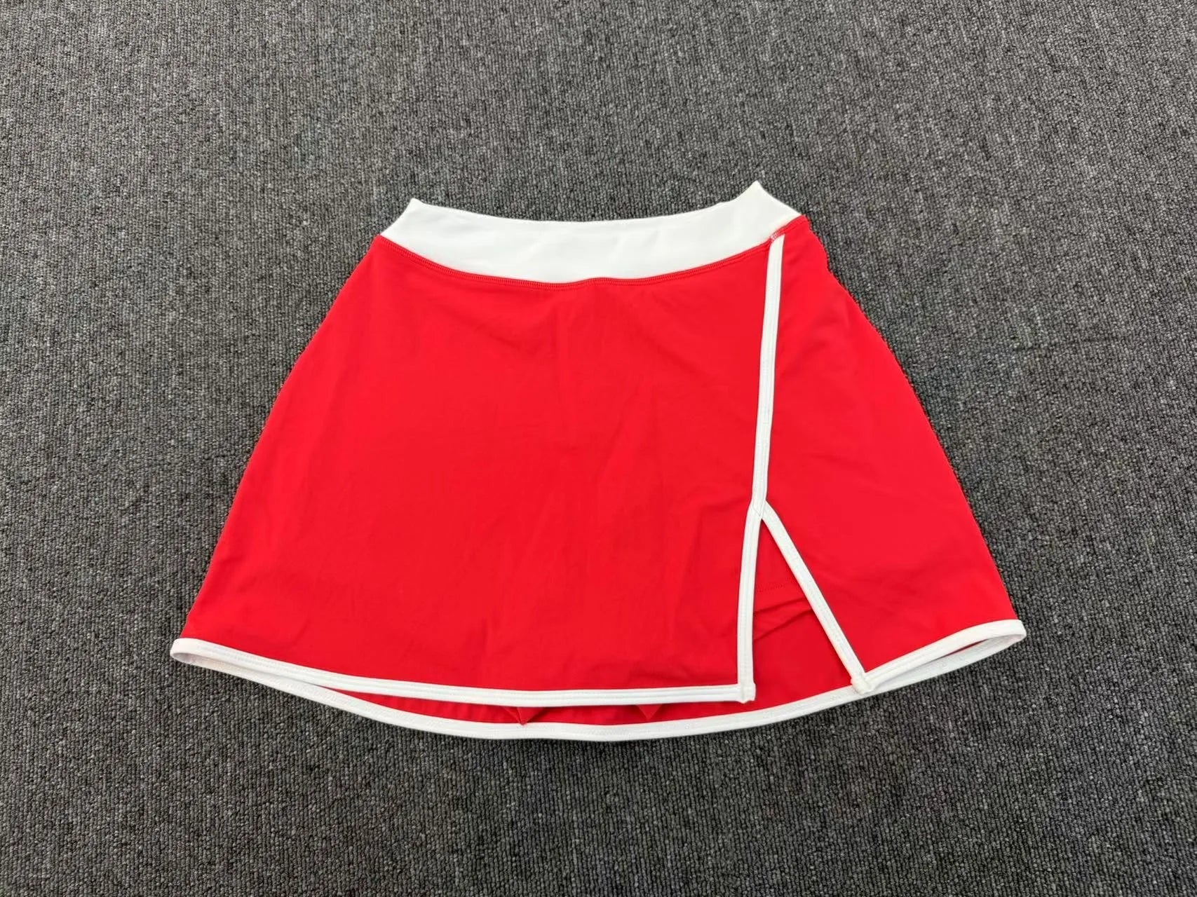 Color Blocking Sports Short Skirt Women's Yoga Short Skirt Tight Fitting Splicing Anti Glare Running Fitness Yoga Tennis Skirt