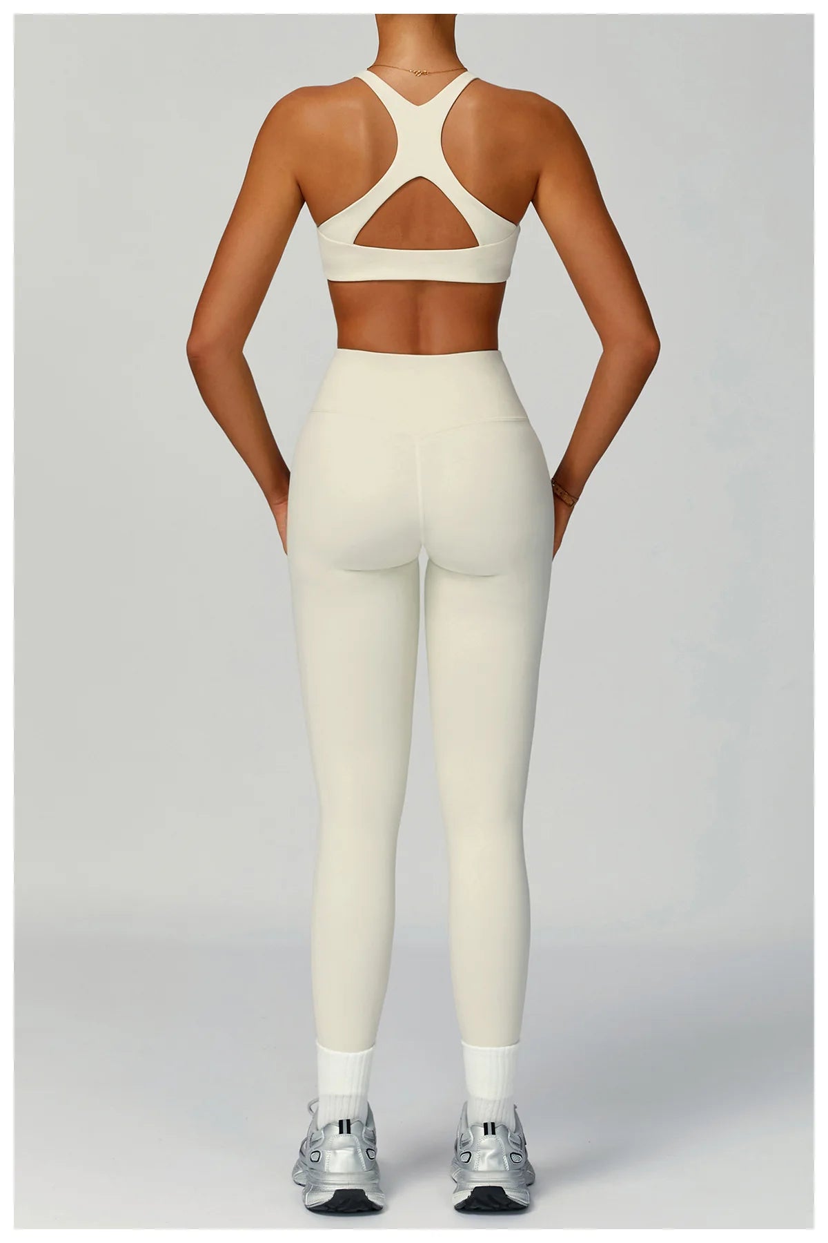 Women Tracksuit Yoga Shorts Set Seamless Yoga Set Workout Scrunch Shorts Sets Sports Bra Scrunch Shorts Fitness Clothes Gym Suit