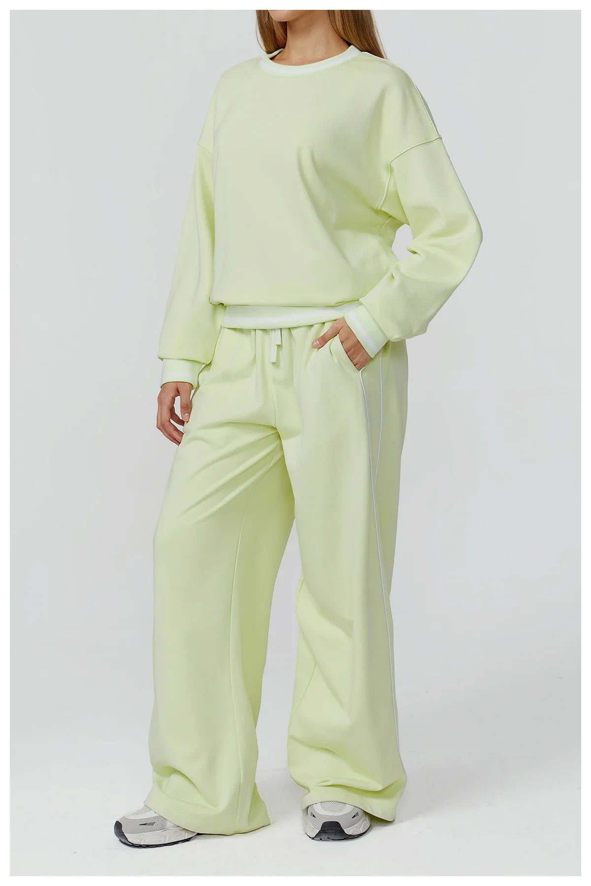 Color Blocking Sports Sweatpants Women Yoga Pants Loose High Waisted Straight Leg Sweatpants With Pockets Outdoor Fitness Pants