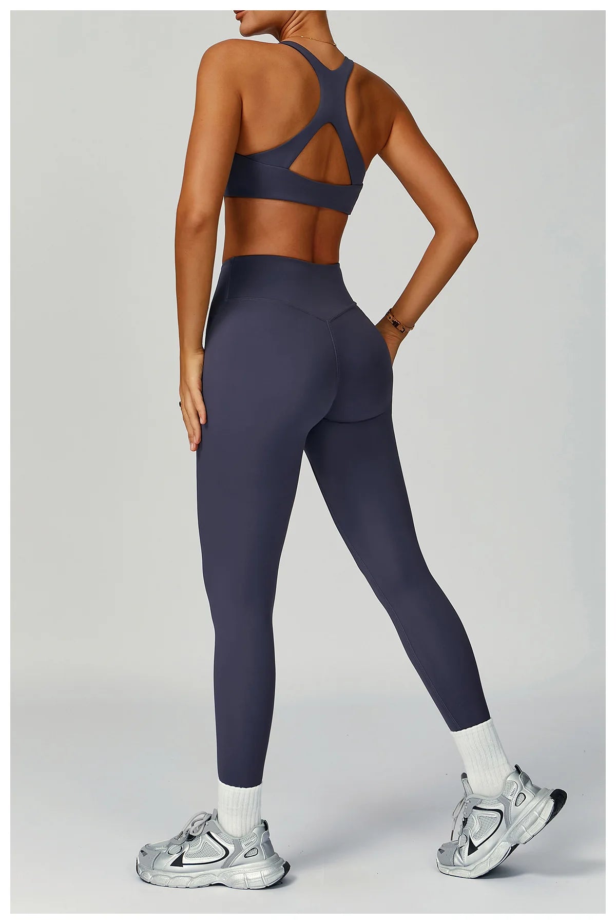 Women Tracksuit Yoga Shorts Set Seamless Yoga Set Workout Scrunch Shorts Sets Sports Bra Scrunch Shorts Fitness Clothes Gym Suit