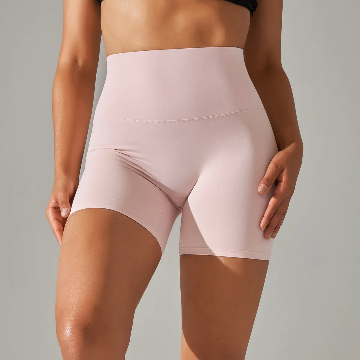 Seamless Yoga Shorts Women Fitness Shorts Running Cycling Shorts Breathable Sports Leggings High Waist Summer Workout Gym Shorts