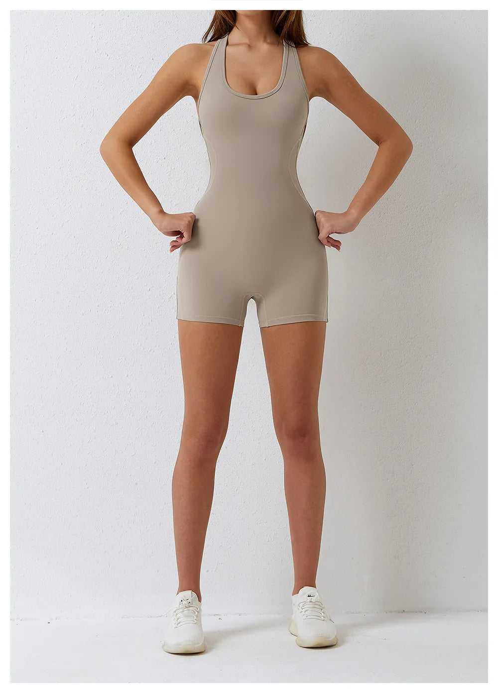 Open Back Jumpsuit for Women Workout Gym Romper Padded Yoga Set V Neck Gym Suit Backless Bodysuit Fitness Padded Gym Clothing