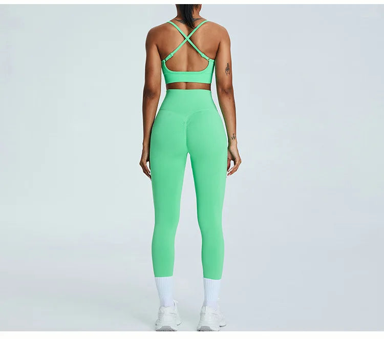 Women's Tracksuit Seamless Fitness Suit 2PCS Yoga Set Sportswear Workout Sports Bra High Waist Leggings Gym Clothing Sports Suit