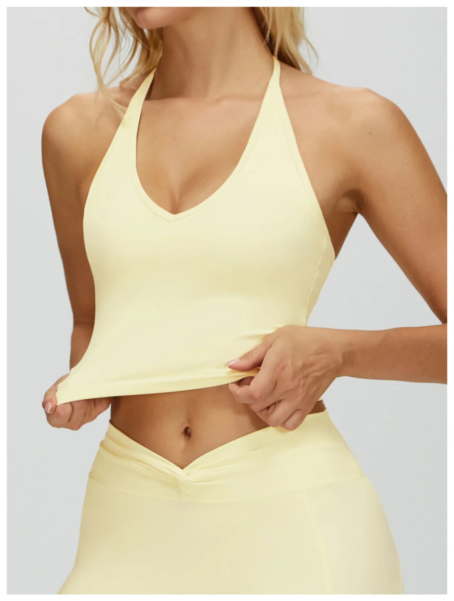 Hanging Neck Sports Underwear Fitness Backless Yoga Bra Gym Bra Removable Cups Women Workout Clothing Gym Top Halter Sport Bras