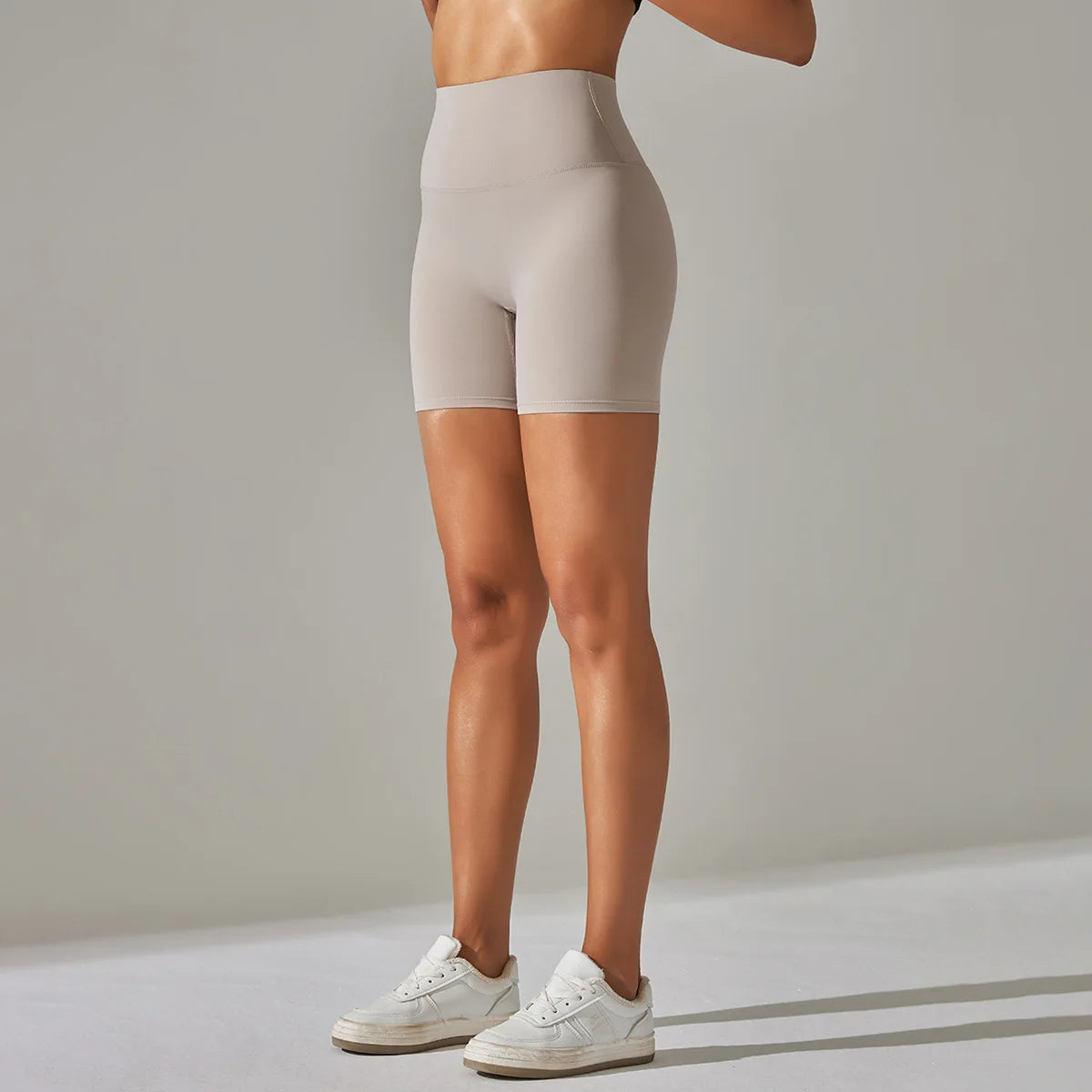 Seamless Yoga Shorts Women Fitness Shorts Running Cycling Shorts Breathable Sports Leggings High Waist Summer Workout Gym Shorts