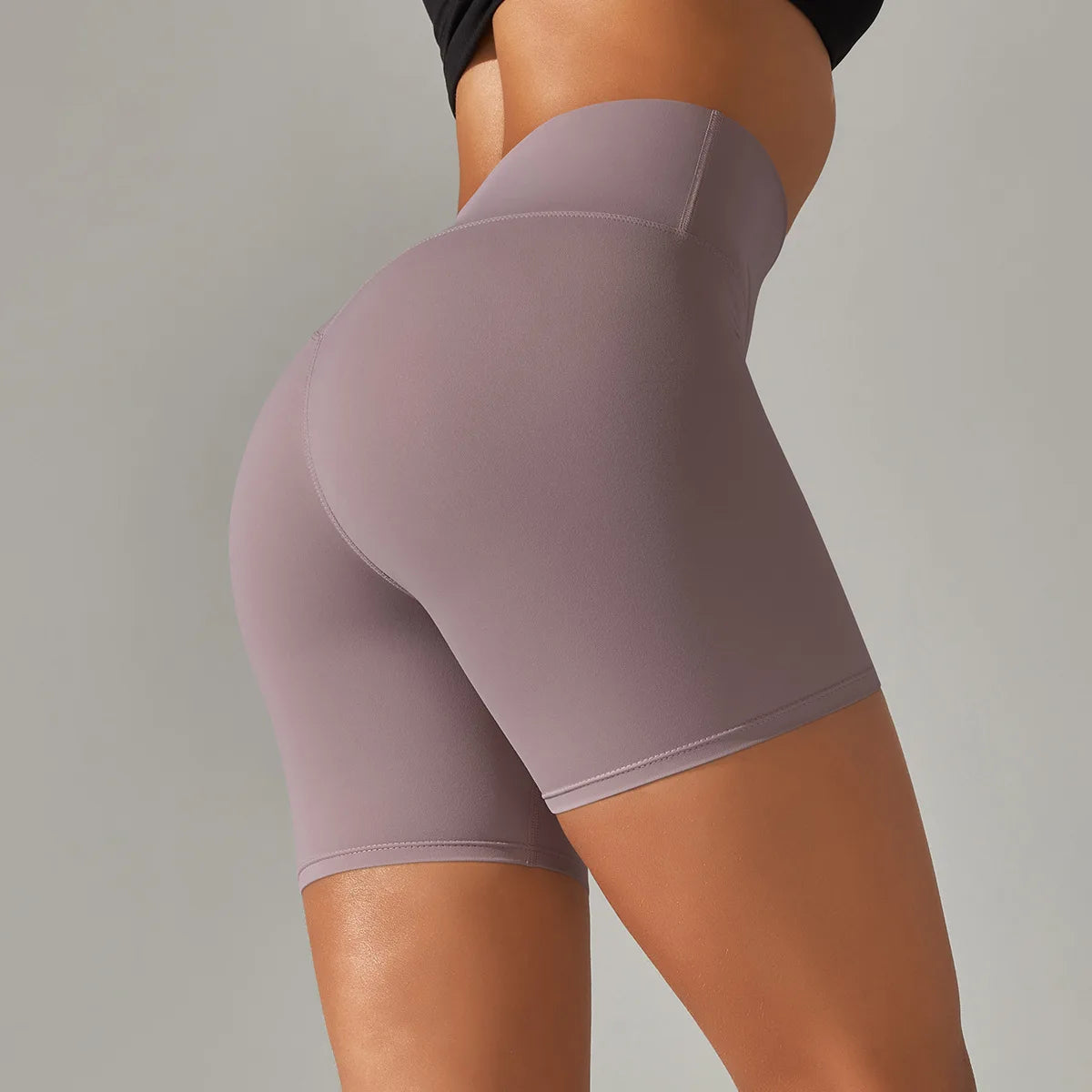 Seamless Yoga Shorts Women Fitness Shorts Running Cycling Shorts Breathable Sports Leggings High Waist Summer Workout Gym Shorts