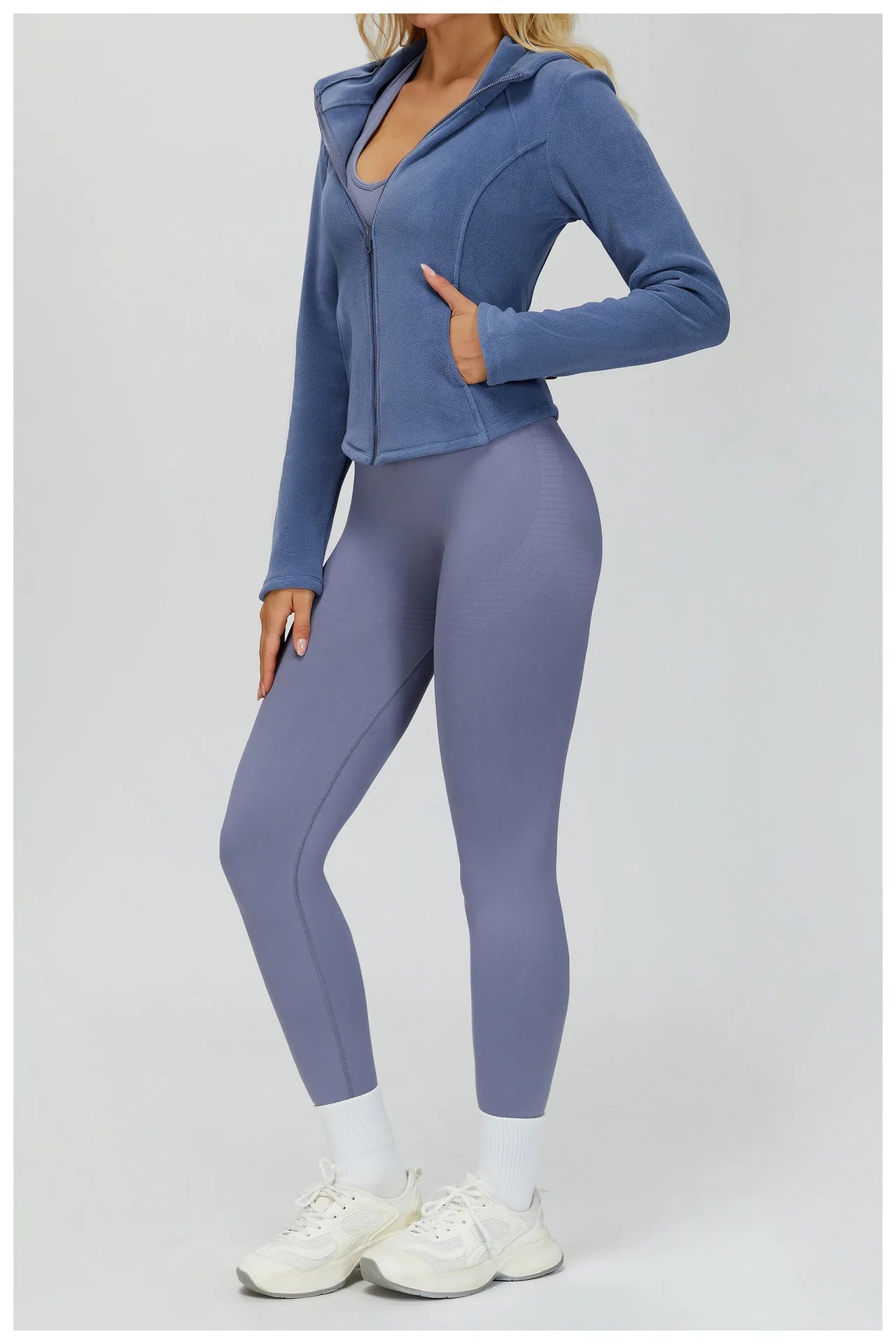 Winter Hooded Jacket for Women Yoga Long Sleeved With Plush Slim Fit Pocket Zipper Jacket Outdoor Casual Sports Warm Jacket