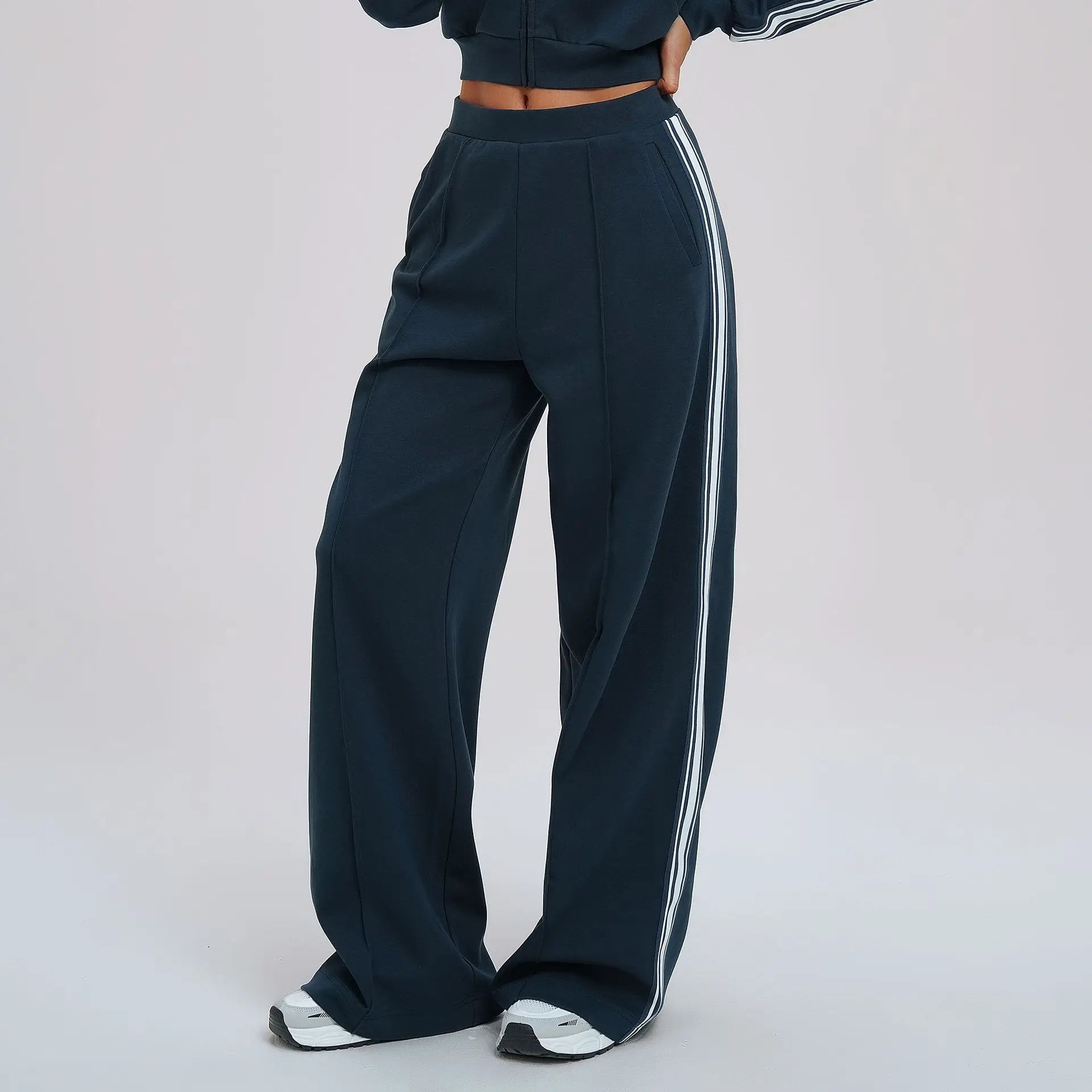 Color Blocking Sports Sweatpants Loose And Comfortable Casual Pocket Pants Outdoor Cycling And Mountaineering Sports Sweatpants