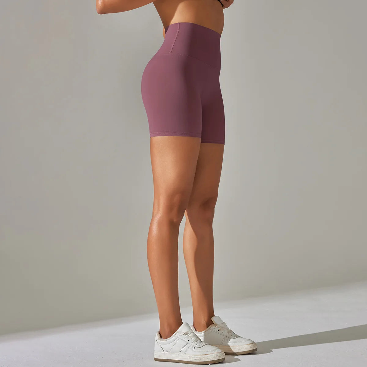 Seamless Yoga Shorts Women Fitness Shorts Running Cycling Shorts Breathable Sports Leggings High Waist Summer Workout Gym Shorts