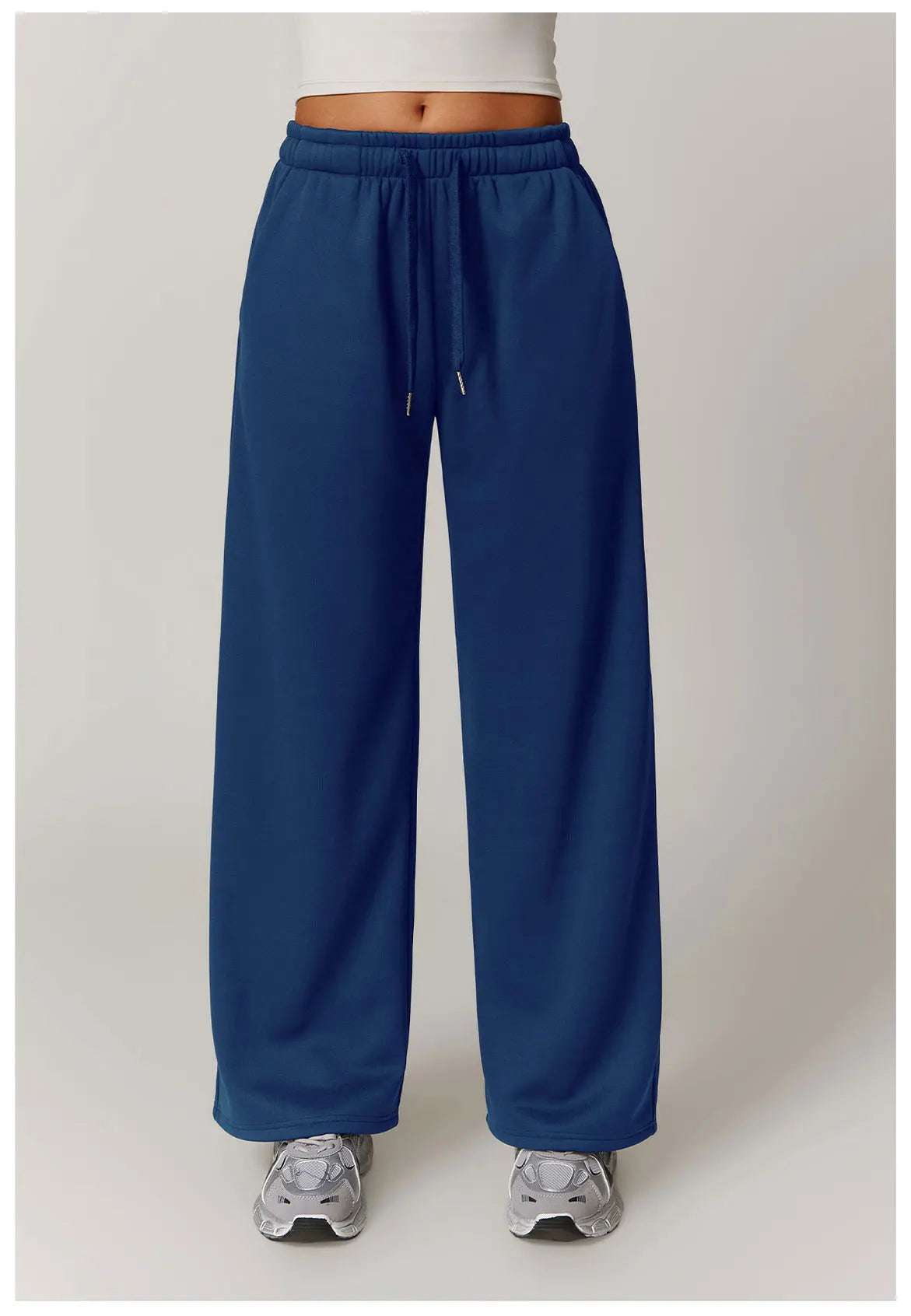 Winter Plush Loose Sports Sweatpants for Women Straight Leg Pants Warm Casual Pants Running Sports Pants for Women