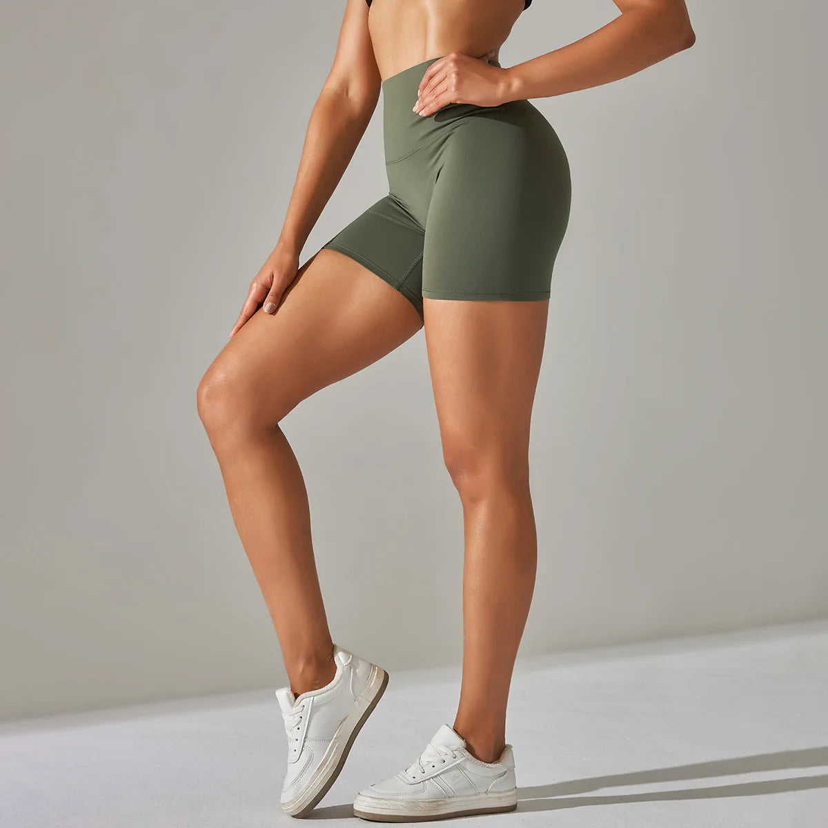 Seamless Yoga Shorts Women Fitness Shorts Running Cycling Shorts Breathable Sports Leggings High Waist Summer Workout Gym Shorts