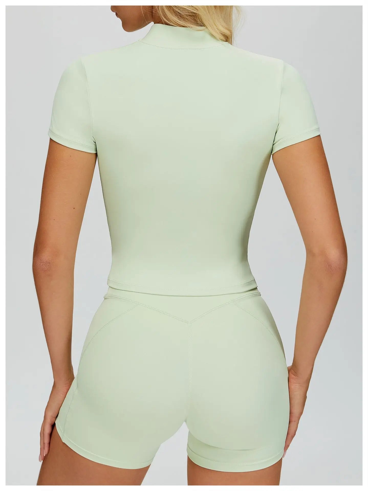 Zipper Short Sleeved Women's Tight Fitting Sports T-shirt Quick Drying Yoga T-shirt Running Exercise Fitness Short Sleeved
