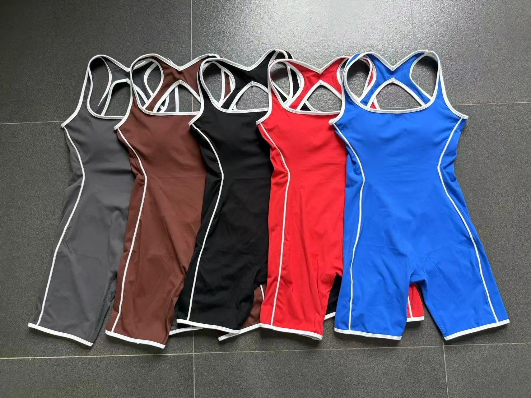 Color Blocked Gym Set Women Tracksuit Yoga Suit Sportswear Women Sports Jumpsuit Fitness Rompers Female Push Up Workout Bodysuit