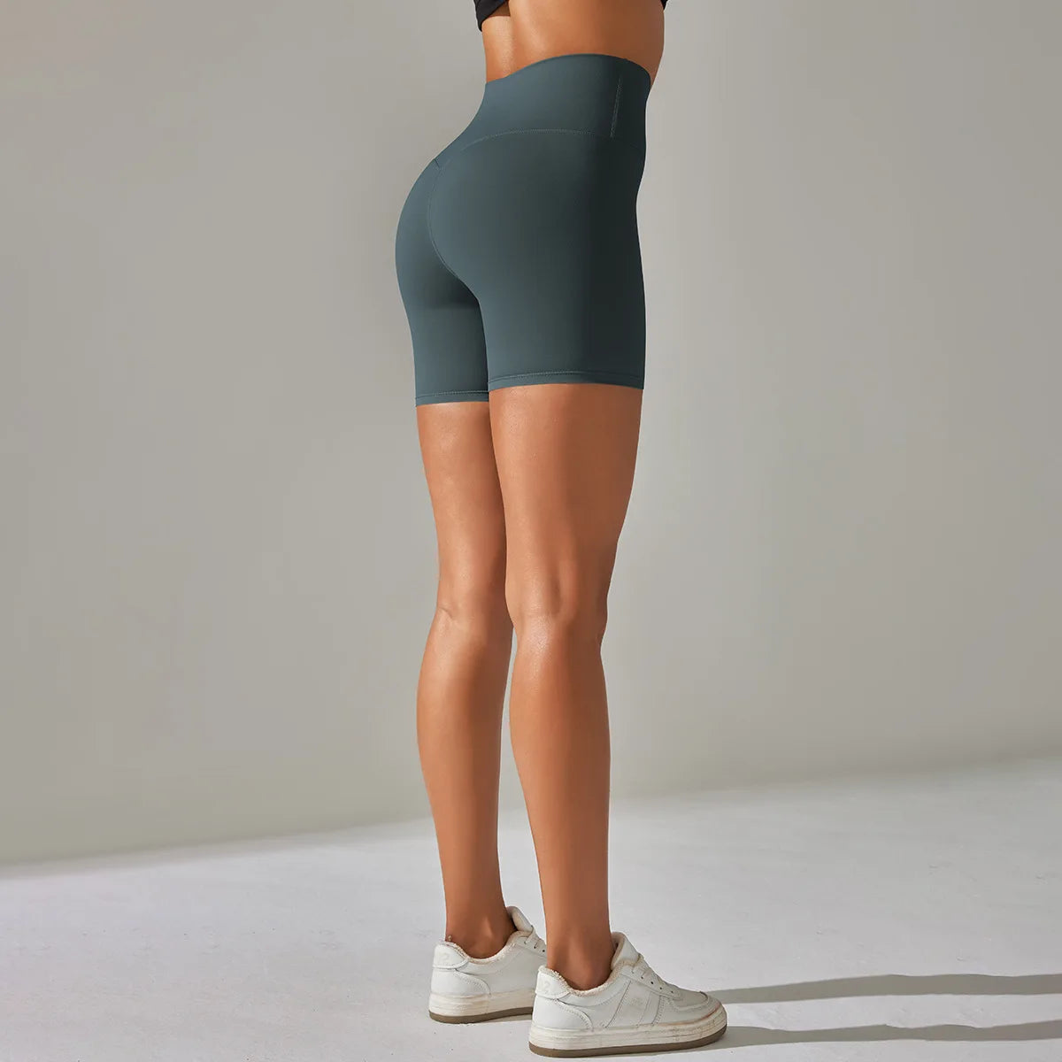 Seamless Yoga Shorts Women Fitness Shorts Running Cycling Shorts Breathable Sports Leggings High Waist Summer Workout Gym Shorts