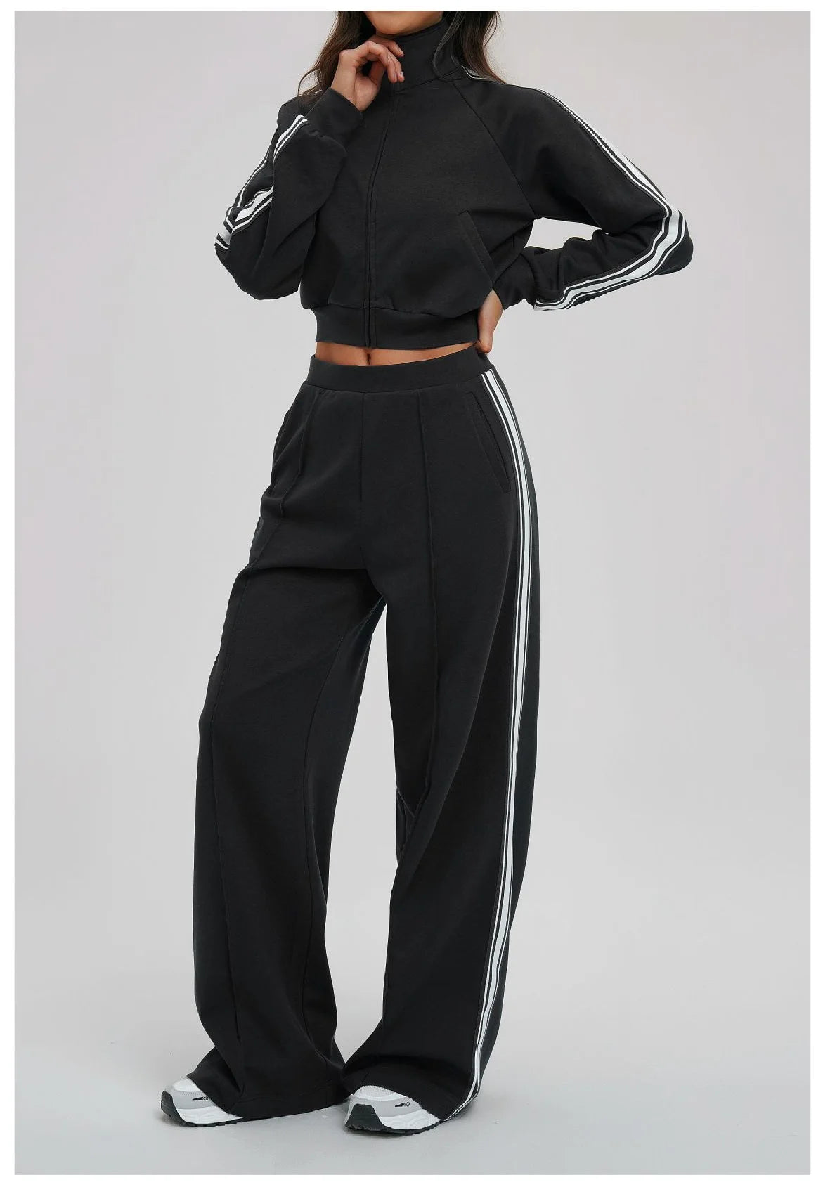 Color Blocking Hoodie Set 2-piece Women's Long Sleeved Loose Yoga Set Outdoor Cycling And Mountaineering Sports Set