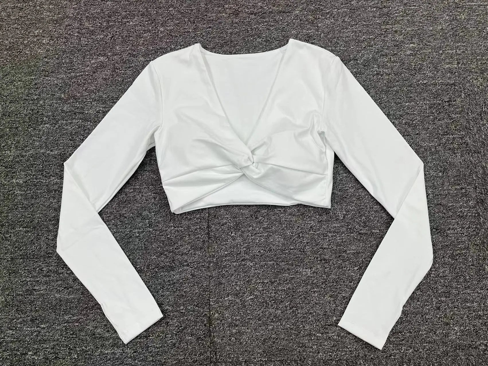 Women Yoga Shirts Crop Top Sexy Long Sleeves Shirts for Women Yoga Sports Fitness Running Gym Clothes Push Up Workout Tops