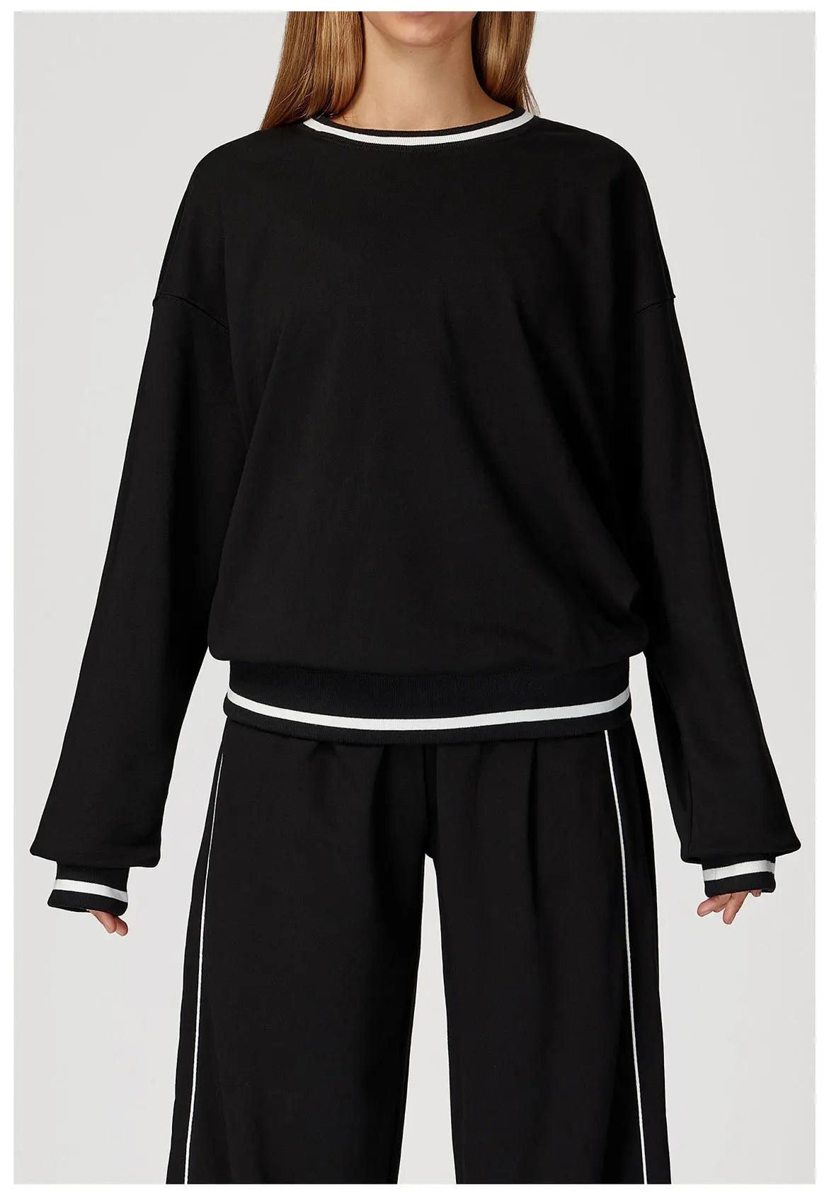 New Color Blocking Hoodie for Women Long Sleeved Loose Round Neck Top Fashionable Hoodie Outdoor Casual Running Sports Top
