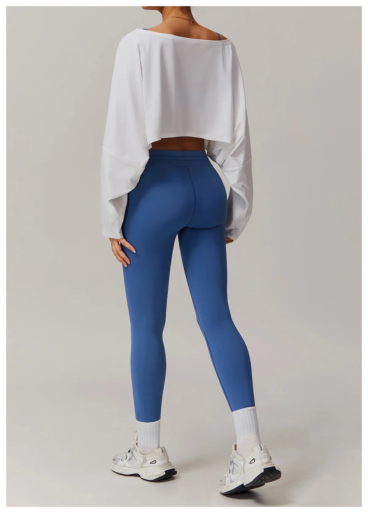 Running Fitness Sports Long Sleeved Top Women's One Shoulder Batwing Sleeve Loose Breathable Casual Long Sleeved Sexy Yoga Top
