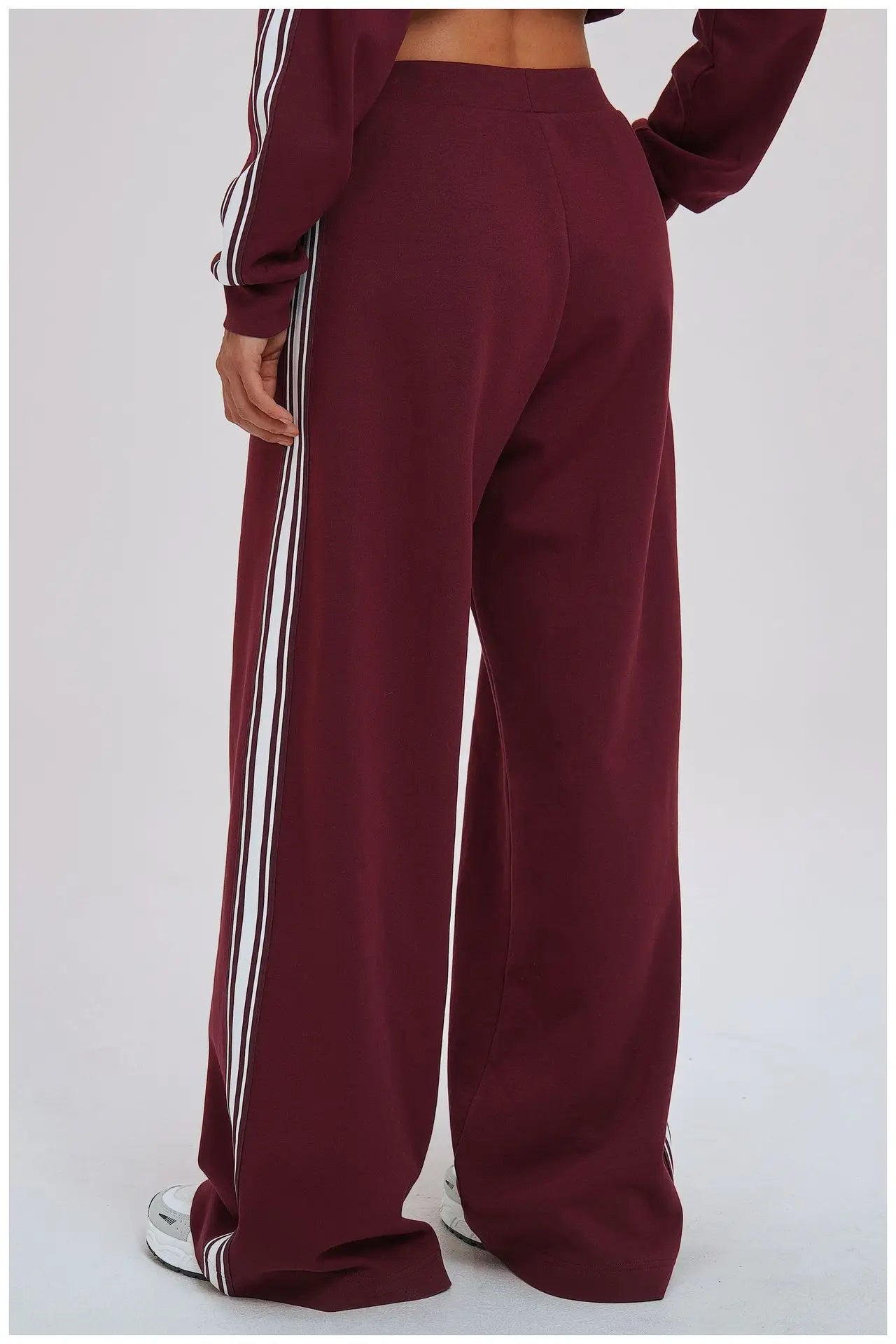Color Blocking Sports Sweatpants Loose And Comfortable Casual Pocket Pants Outdoor Cycling And Mountaineering Sports Sweatpants