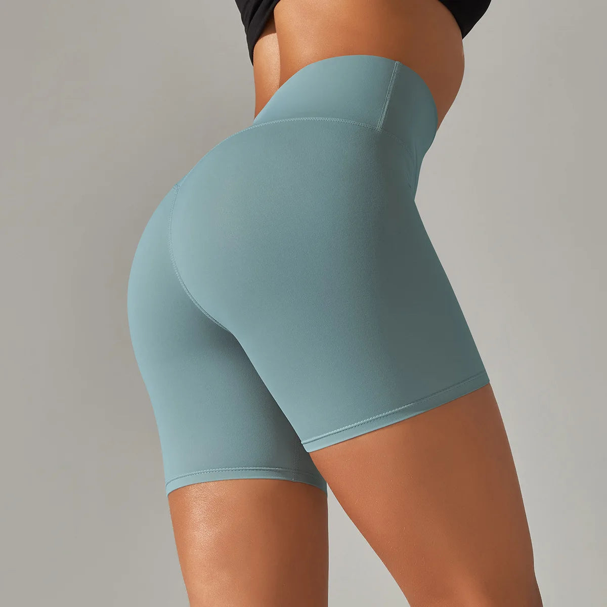 Seamless Yoga Shorts Women Fitness Shorts Running Cycling Shorts Breathable Sports Leggings High Waist Summer Workout Gym Shorts