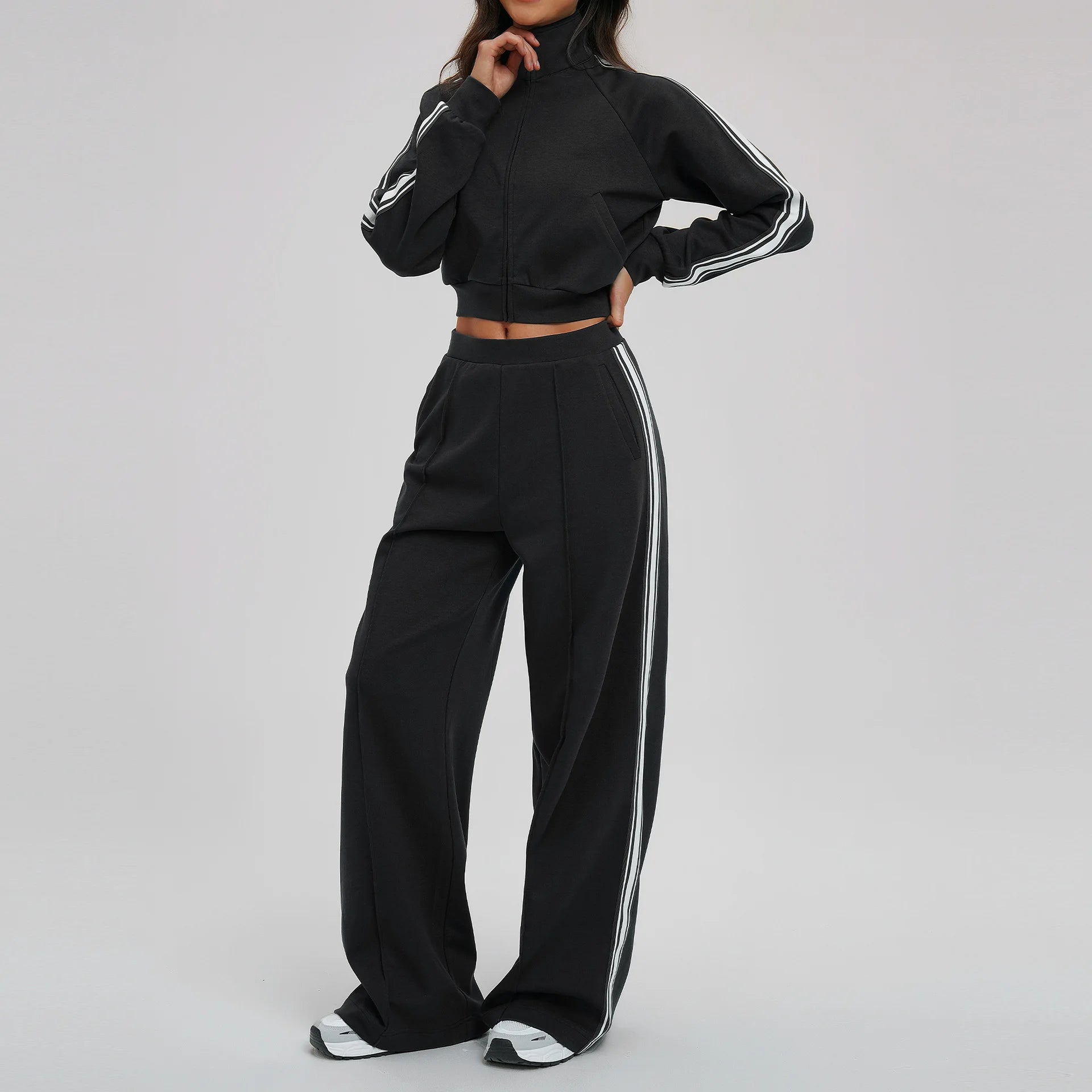 Color Blocking Hoodie Set 2-piece Women's Long Sleeved Loose Yoga Set Outdoor Cycling And Mountaineering Sports Set