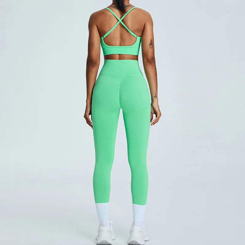 Women's Tracksuit Seamless Fitness Suit 2PCS Yoga Set Sportswear Workout Sports Bra High Waist Leggings Gym Clothing Sports Suit