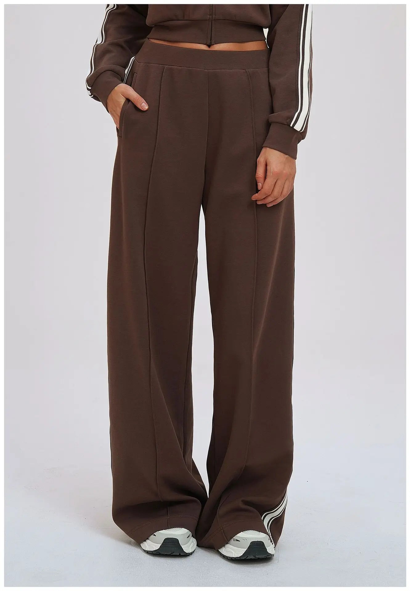 Color Blocking Sports Sweatpants Loose And Comfortable Casual Pocket Pants Outdoor Cycling And Mountaineering Sports Sweatpants