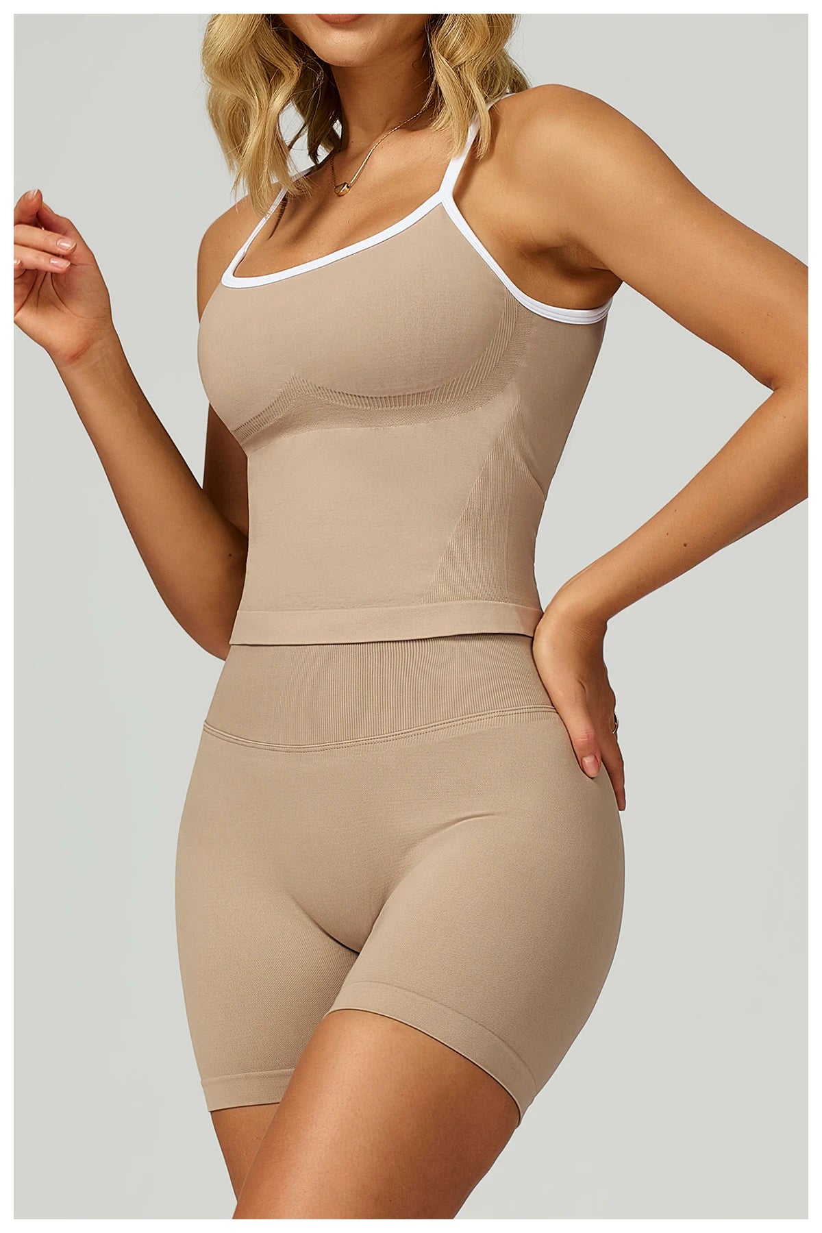 Seamless Sports Fitness Vest with Chest Pad Summer Shockproof Beauty Back Nude Feeling Suit Pilates Training Yoga Top Yoga Bras