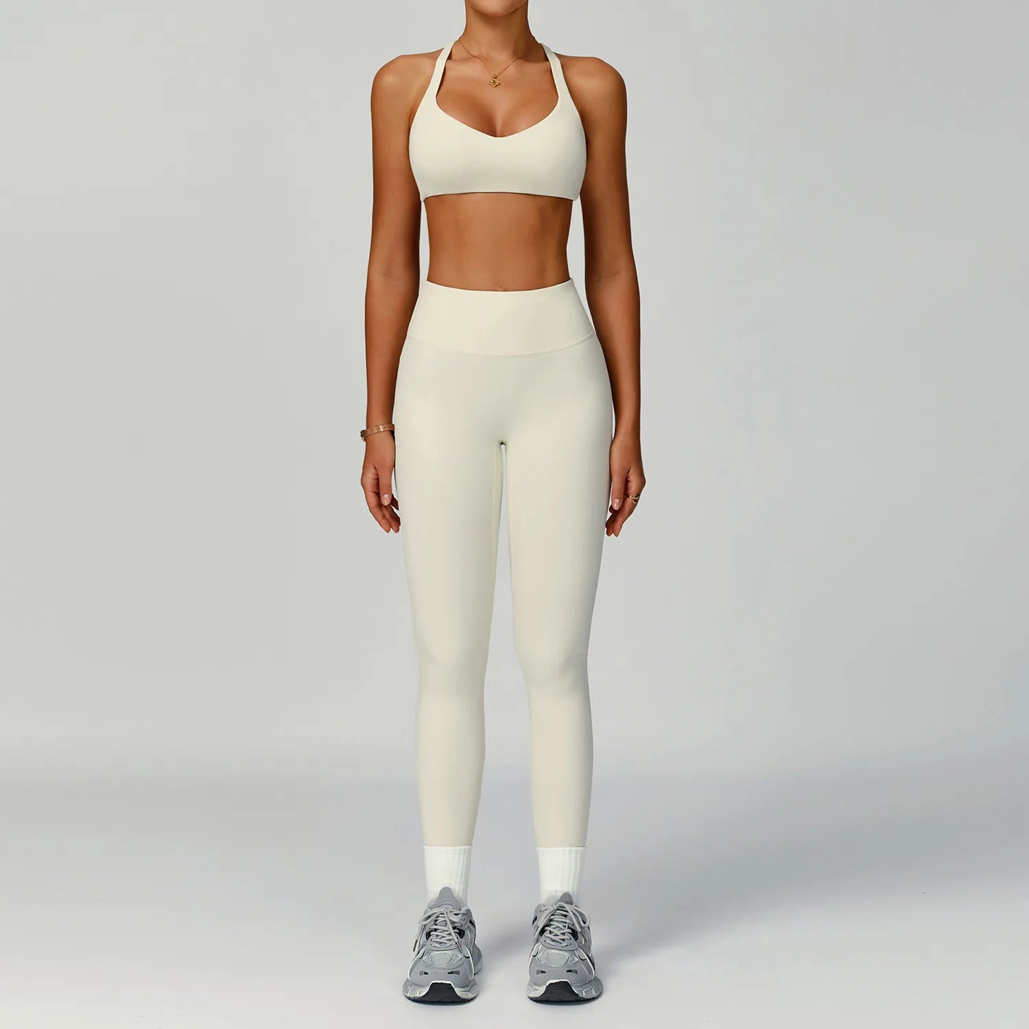 Women Tracksuit Yoga Shorts Set Seamless Yoga Set Workout Scrunch Shorts Sets Sports Bra Scrunch Shorts Fitness Clothes Gym Suit