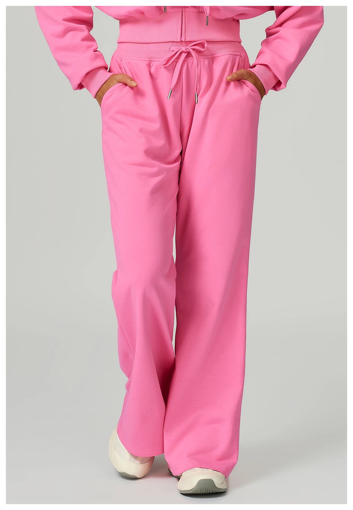 Winter High Waist Loose Fit Sports Pants Women Drawstring Wweatpants With Pockets Straight Leg Yoga Pants Versatile Sports Pants