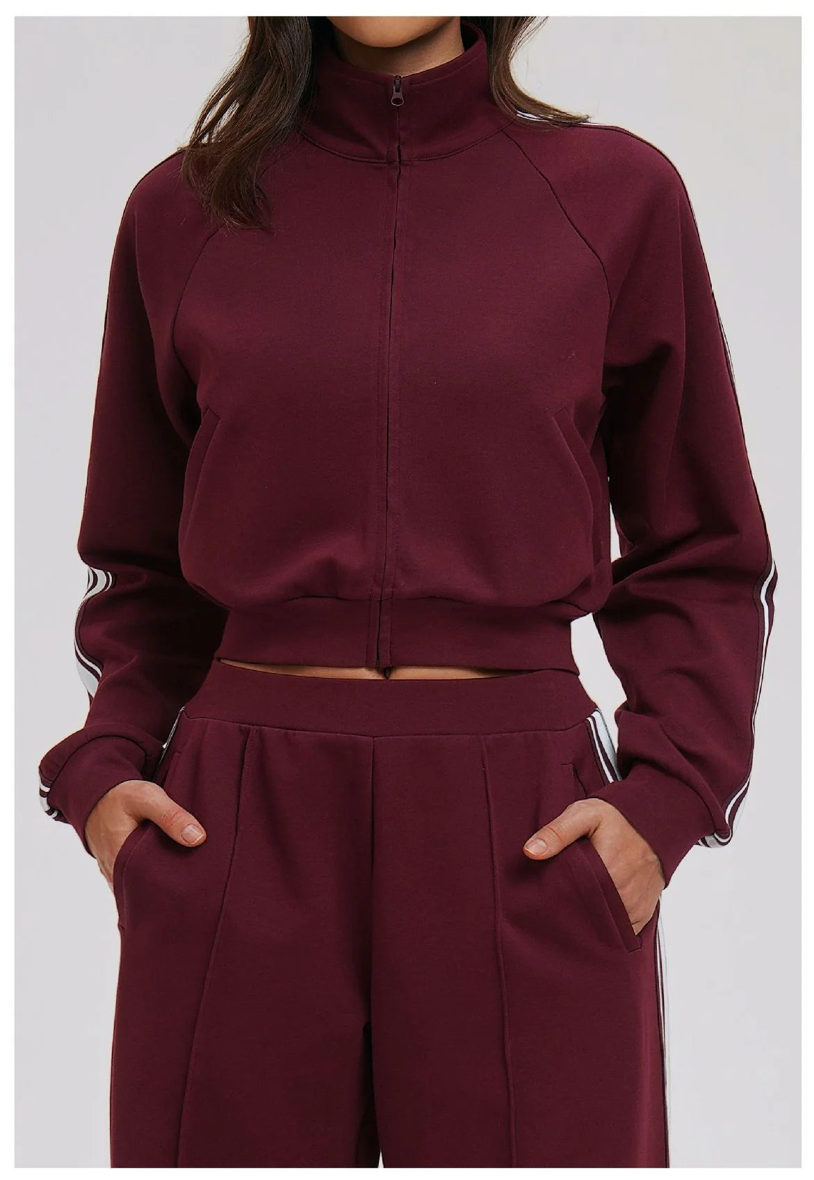 Winter contrasting hoodie jacket high neck windproof zipper long sleeved women pocket thick hoodie outdoor sports cycling jacket