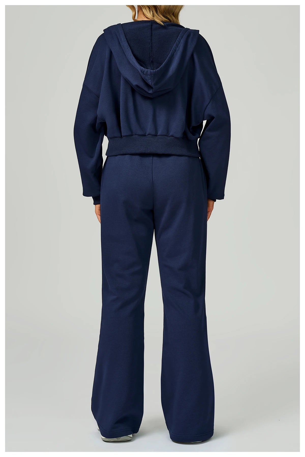 New Winter Zipper Sports Suit 2 Pieces Hooded Casual Loose Sweatshirt Long Sleeved Outdoor Running Suit Sportswear for Women