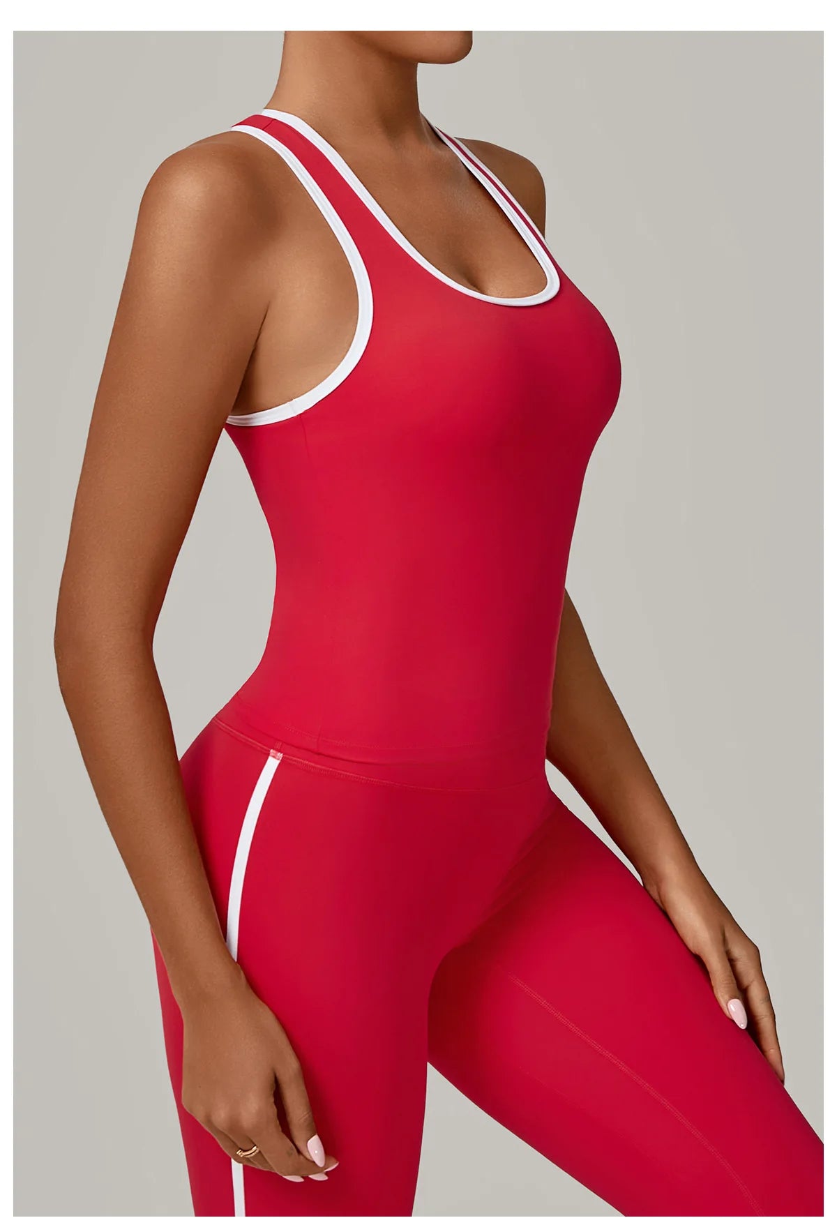 Women's Impact Strappy Top Sports Underwear Yoga Vest Fitness Tank Top Gym Beautiful Open Back Bra Running Workout Halter Bra