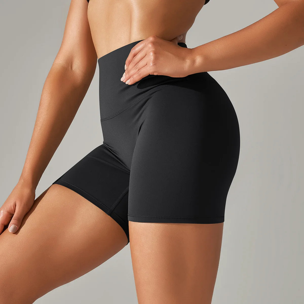 Seamless Yoga Shorts Women Fitness Shorts Running Cycling Shorts Breathable Sports Leggings High Waist Summer Workout Gym Shorts