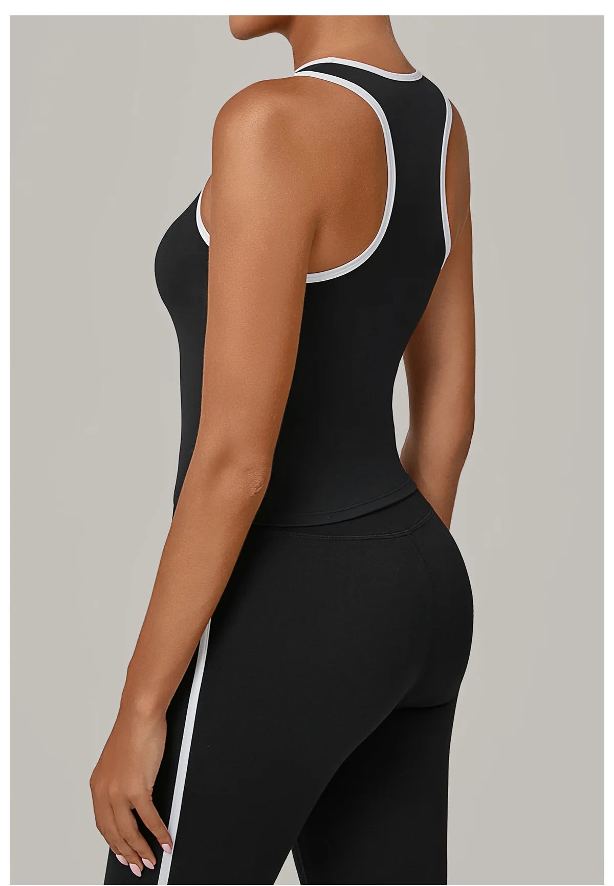 Women's Impact Strappy Top Sports Underwear Yoga Vest Fitness Tank Top Gym Beautiful Open Back Bra Running Workout Halter Bra