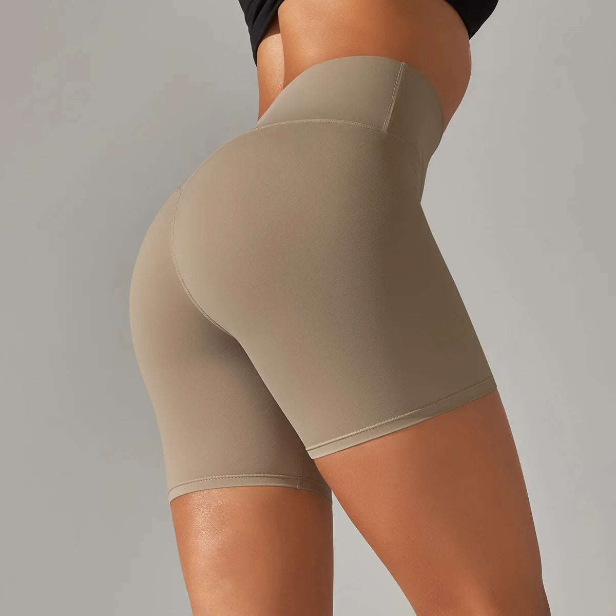 Seamless Yoga Shorts Women Fitness Shorts Running Cycling Shorts Breathable Sports Leggings High Waist Summer Workout Gym Shorts