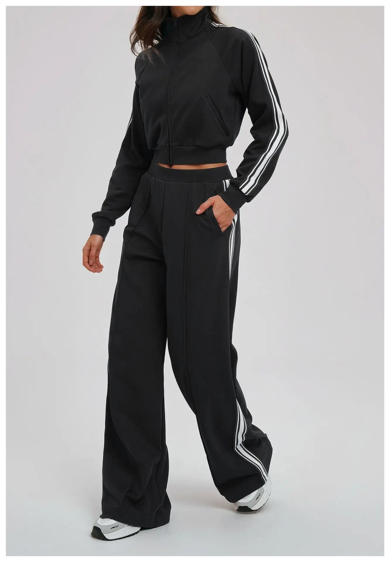Color Blocking Hoodie Set 2-piece Women's Long Sleeved Loose Yoga Set Outdoor Cycling And Mountaineering Sports Set