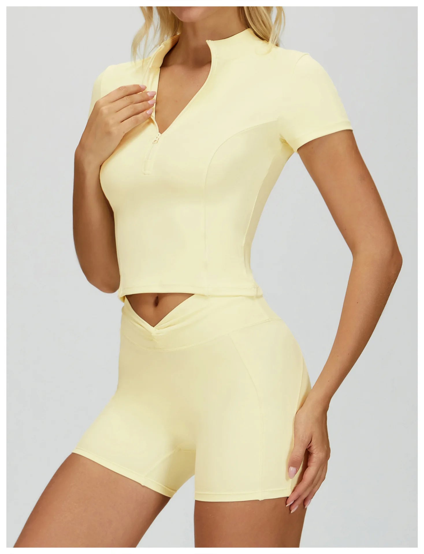 Zipper Short Sleeved Women's Tight Fitting Sports T-shirt Quick Drying Yoga T-shirt Running Exercise Fitness Short Sleeved